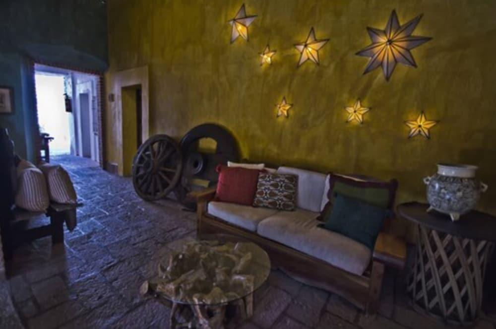 Hotel Los Arcos Taxco de Alarcon Buitenkant foto