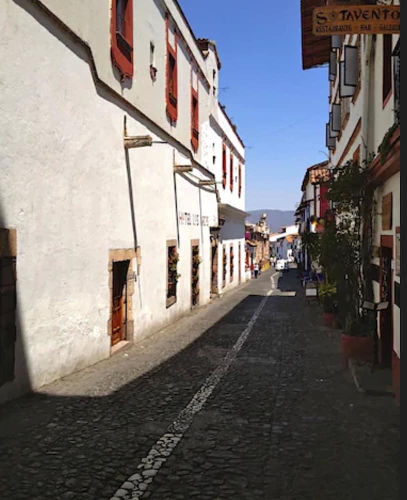 Hotel Los Arcos Taxco de Alarcon Buitenkant foto